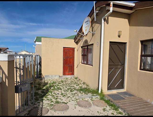 3 BEDROOM HOUSE FOR SALE IN ILITHA PARK